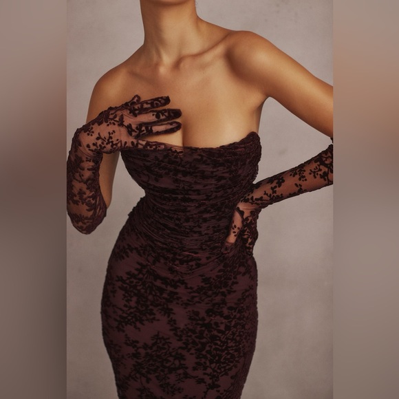 House of CB Isadora Black Cherry Devore Corset Dress - Picture 3 of 11